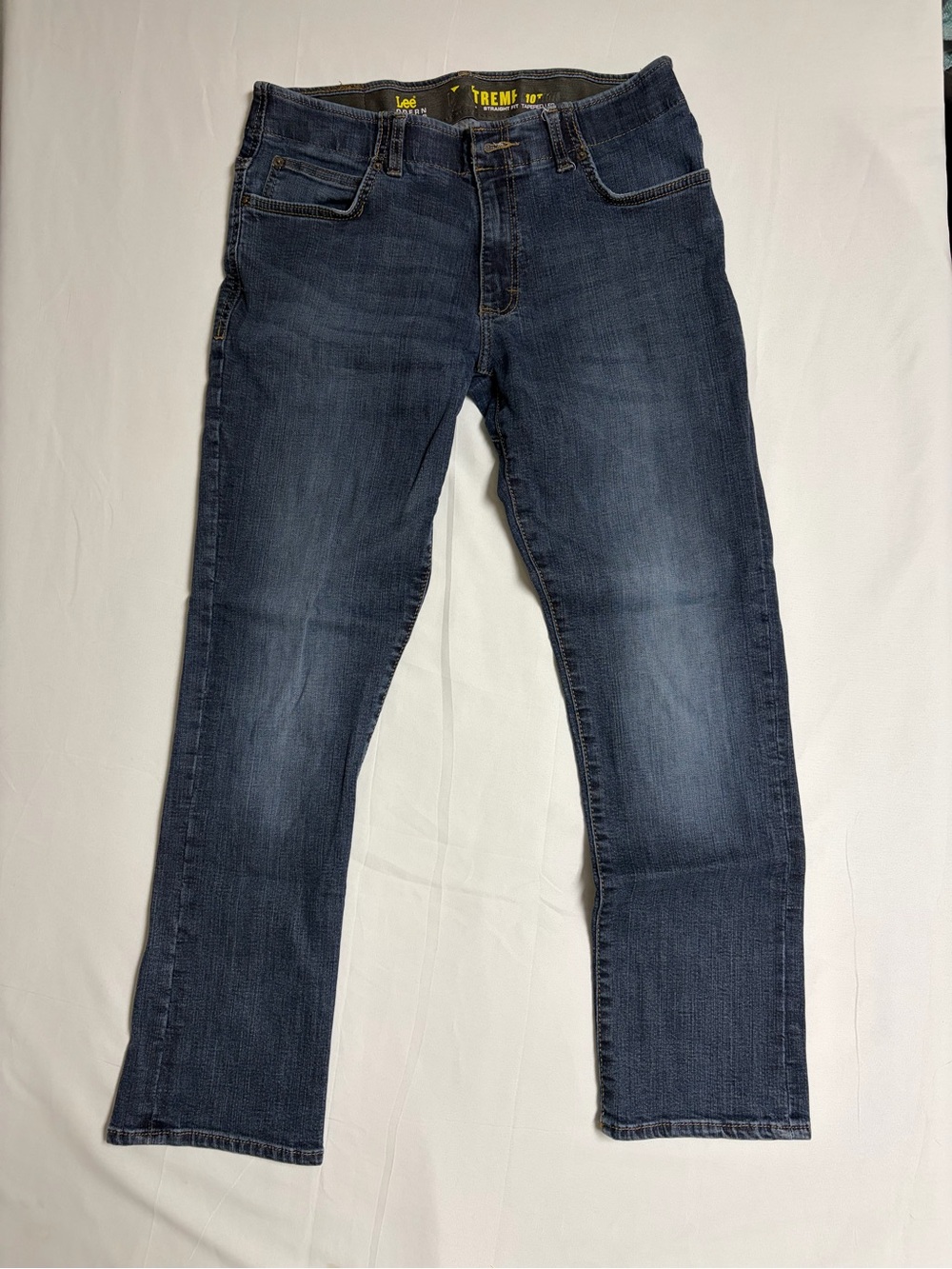 Lee Slim Straight Jeans in Dark Indigo
